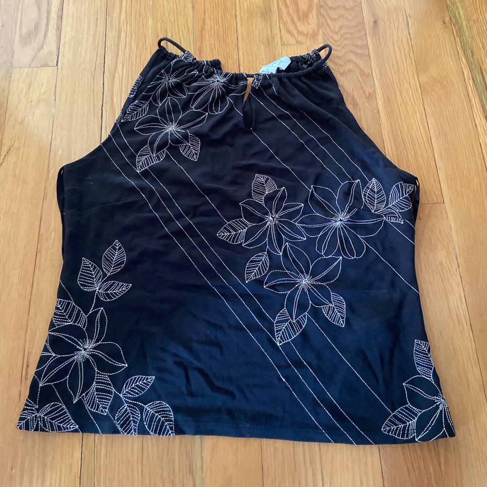 Ann Taylor Loft- Beautiful flower tank